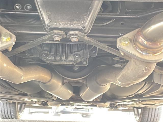 ＳＣ ＳＣ４３０　純正ナビ【ＣＤ／ＭＤ／ＡＵＸ／ＴＶ】マークレビンソン／バックカメラ／レザーシート／前席シートヒーター／前席パワーシート／シートメモリ／ＬＥＤ／フォグランプ／オートライト／エアサス【カズサス】（35枚目）