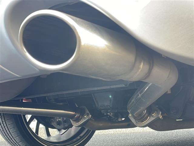 ＳＣ ＳＣ４３０　純正ナビ【ＣＤ／ＭＤ／ＡＵＸ／ＴＶ】マークレビンソン／バックカメラ／レザーシート／前席シートヒーター／前席パワーシート／シートメモリ／ＬＥＤ／フォグランプ／オートライト／エアサス【カズサス】（36枚目）