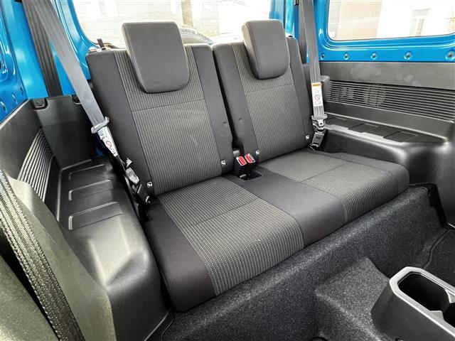 ジムニー ＸＣ　社外メモリーナビ　衝突被害軽減ブレーキ　横滑り防止装置　クルーズコントロール　ダウンヒルアシストコントロール　レーンキープアシスト　クリアランスソナー　バックカメラ　ＥＴＣ　ドライブレコーダー（10枚目）