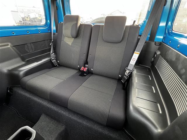 ジムニー ＸＣ　社外メモリーナビ　衝突被害軽減ブレーキ　横滑り防止装置　クルーズコントロール　ダウンヒルアシストコントロール　レーンキープアシスト　クリアランスソナー　バックカメラ　ＥＴＣ　ドライブレコーダー（12枚目）