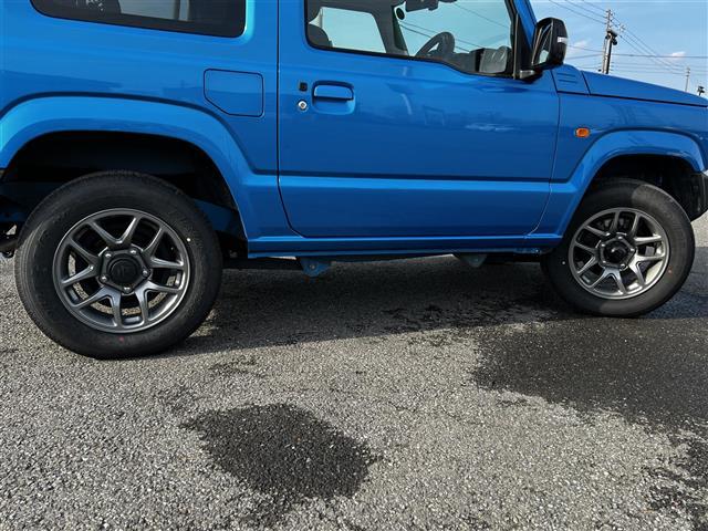 ジムニー ＸＣ　社外メモリーナビ　衝突被害軽減ブレーキ　横滑り防止装置　クルーズコントロール　ダウンヒルアシストコントロール　レーンキープアシスト　クリアランスソナー　バックカメラ　ＥＴＣ　ドライブレコーダー（35枚目）