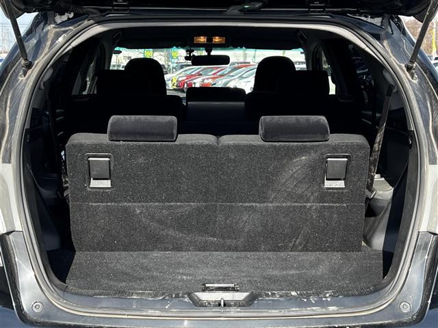 マークＸジオ ２４０Ｇ　純正ＨＤＤナビ　横滑り防止装置　バックカメラ　ＥＴＣ　ドライブレコーダー　前席パワーシート　革巻きステアリング　ステアリングリモコン　ＭＴモード付ＡＴ　プッシュスタート　キセノンヘッドライト（15枚目）