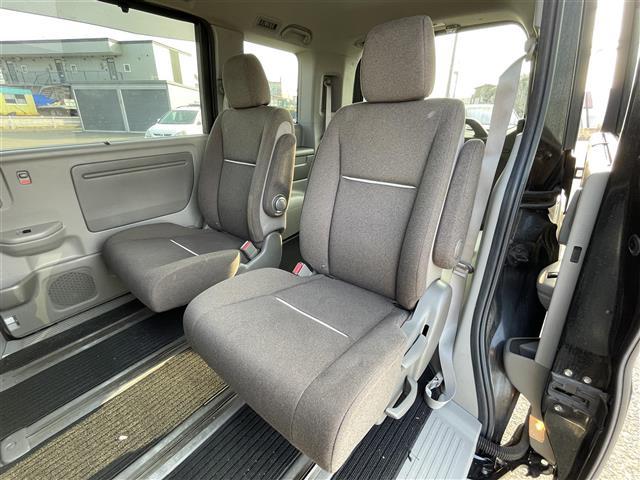 ステップワゴン G ホンダセンシング ワンオーナー 社外メモリーナビ 社外フリップダウンモニター 衝突被害軽減ブレーキ 横滑り防止装置 レーダークルーズコントロール レーンキープアシスト クリアランスソナー バックカメラ ビルトインETC(12枚目)