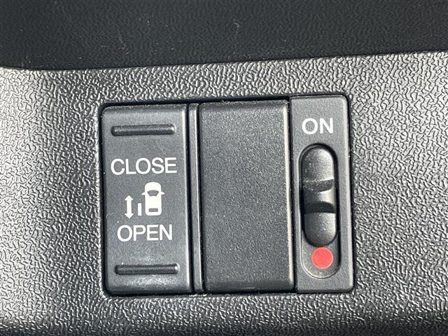 ステップワゴン G ホンダセンシング ワンオーナー 社外メモリーナビ 社外フリップダウンモニター 衝突被害軽減ブレーキ 横滑り防止装置 レーダークルーズコントロール レーンキープアシスト クリアランスソナー バックカメラ ビルトインETC(28枚目)