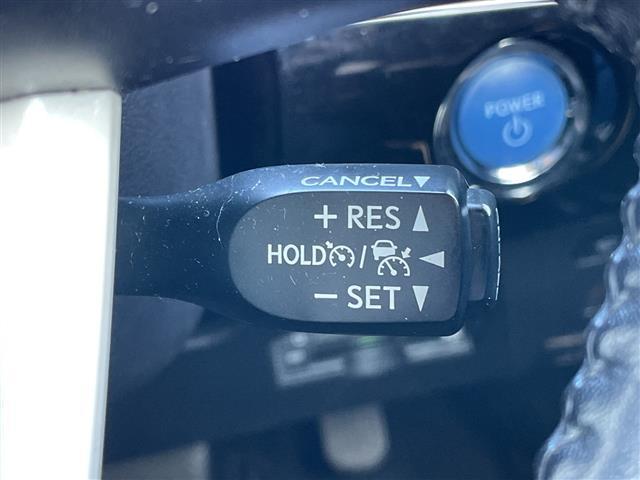 プリウス Sセーフティプラス ワンオーナー 寒冷地仕様 純正ディーラーOPナビ トヨタセーフティセンス プリクラッシュセーフティ 横滑り防止装置 レーダークルーズコントロール レーンキープアシスト パーキングアシスト バックカメラ(30枚目)