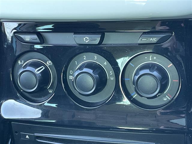 Ｃ３ ベースグレード　純正オーディオ　横滑り防止装置　クルーズコントロール　ＥＴＣ　ＳＰＯＲＴＭＯＤＥ　ＳＮＯＷＭＯＤＥ　ＭＴモード付ＡＴ　リモコンキー　ハロゲンヘッドライト　フォグランプ　ヘッドライトレベライザー（21枚目）