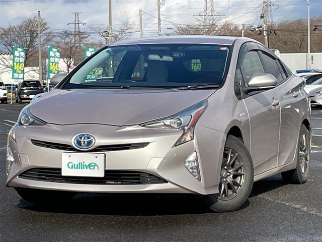 プリウス S 寒冷地仕様 純正ディーラーOPナビ 横滑り防止装置 クリアランスソナー パーキングアシスト バックカメラ ビルトインETC ドライブレコーダー EVMODE DRIVEMODE切替 ワイパーデアイサー(6枚目)