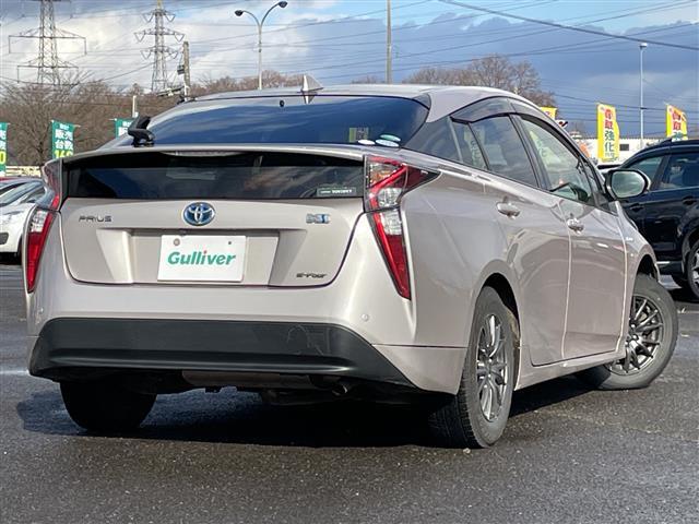 プリウス S 寒冷地仕様 純正ディーラーOPナビ 横滑り防止装置 クリアランスソナー パーキングアシスト バックカメラ ビルトインETC ドライブレコーダー EVMODE DRIVEMODE切替 ワイパーデアイサー(7枚目)