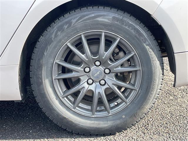 プリウス S 寒冷地仕様 純正ディーラーOPナビ 横滑り防止装置 クリアランスソナー パーキングアシスト バックカメラ ビルトインETC ドライブレコーダー EVMODE DRIVEMODE切替 ワイパーデアイサー(37枚目)