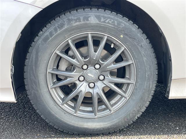 プリウス S 寒冷地仕様 純正ディーラーOPナビ 横滑り防止装置 クリアランスソナー パーキングアシスト バックカメラ ビルトインETC ドライブレコーダー EVMODE DRIVEMODE切替 ワイパーデアイサー(40枚目)