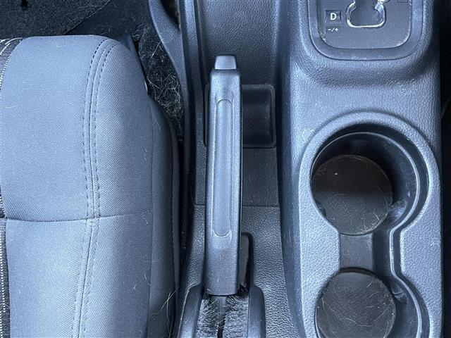 ジープ・ラングラーアンリミテッド サハラ（29枚目）