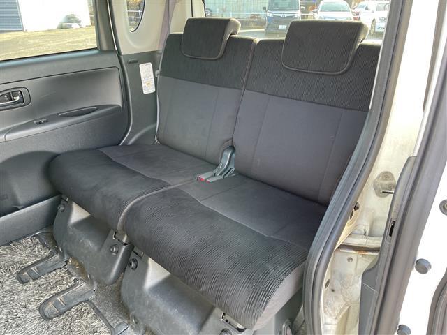 タント カスタムＬ　ワンオーナー　純正ＳＤナビ　ＥＴＣ　アイドリングストップ　片側スライドドア　スマートキー　キセノンヘッドライト　フォグランプ　電動格納ミラー　ウィンカーミラー　純正フロアマット　ドアバイザー（12枚目）