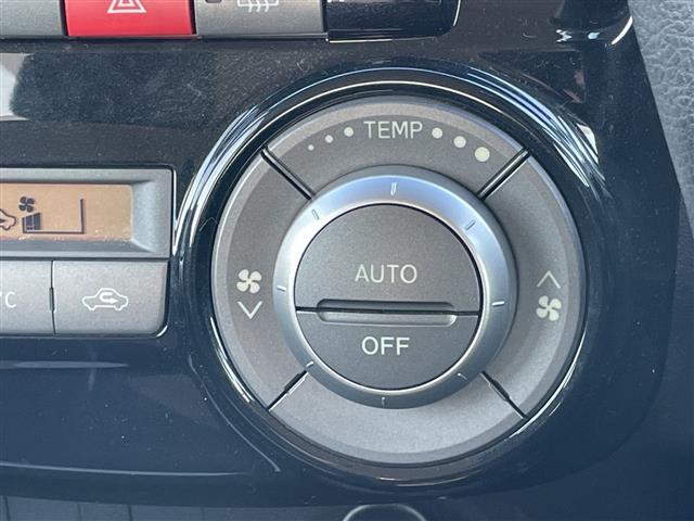 タント カスタムＬ　ワンオーナー　純正ＳＤナビ　ＥＴＣ　アイドリングストップ　片側スライドドア　スマートキー　キセノンヘッドライト　フォグランプ　電動格納ミラー　ウィンカーミラー　純正フロアマット　ドアバイザー（21枚目）