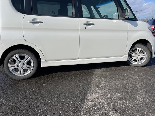 タント カスタムＬ　ワンオーナー　純正ＳＤナビ　ＥＴＣ　アイドリングストップ　片側スライドドア　スマートキー　キセノンヘッドライト　フォグランプ　電動格納ミラー　ウィンカーミラー　純正フロアマット　ドアバイザー（31枚目）