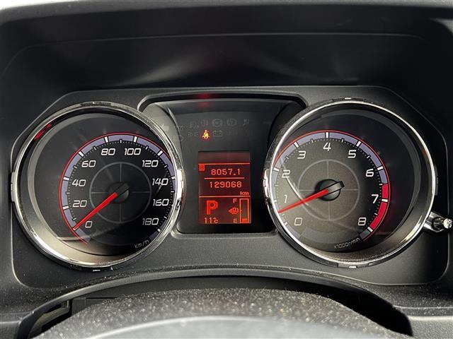 デリカD:5 シャモニー 純正HDDナビ バックカメラ ビルトインETC 両側パワースライドドア D席パワーシート 前席シートヒーター 革巻きウッドコンビステアリング ステアリングリモコン パドルシフト MTモード付AT(18枚目)