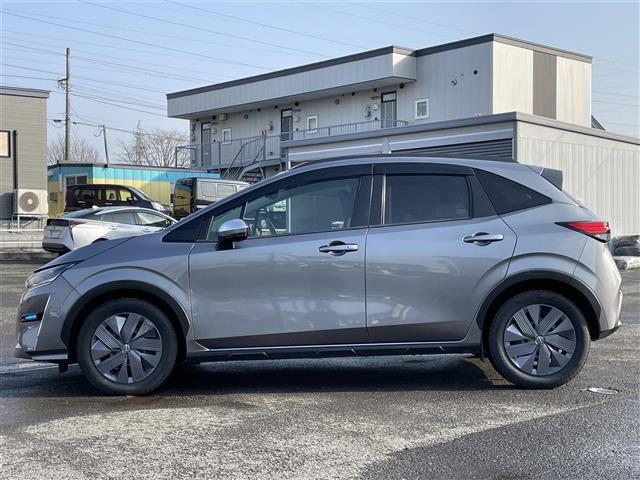 ノート オーテック クロスオーバー FOUR ワンオーナー 純正メーカーナビ エマージェンシーブレーキ 横滑り防止装置 レーダークルーズコントロール レーンキープアシスト クリアランスソナー パーキングアシスト アラウンドビューモニター ETC(5枚目)