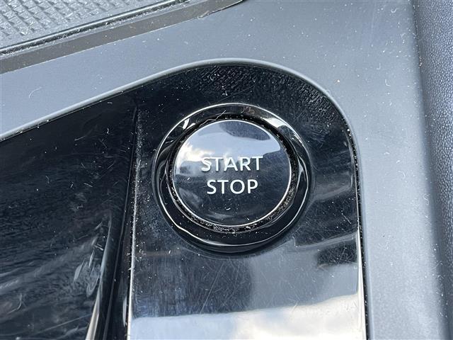 ノート オーテック クロスオーバー FOUR ワンオーナー 純正メーカーナビ エマージェンシーブレーキ 横滑り防止装置 レーダークルーズコントロール レーンキープアシスト クリアランスソナー パーキングアシスト アラウンドビューモニター ETC(23枚目)