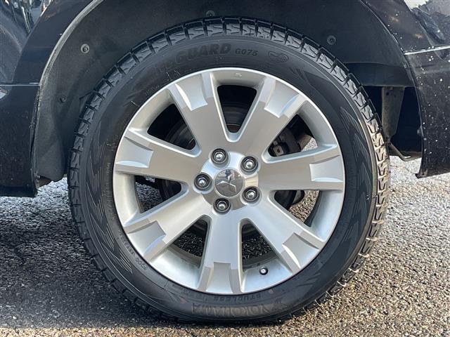 デリカＤ：５ シャモニー　純正ディーラーＯＰナビ　横滑り防止装置　クルーズコントロール　バック／サイド／フロントカメラ　ビルトインＥＴＣ　ＡＳＣ　両側パワースライドドア　前席シートヒーター　革巻きステアリング　ステリモ　ＨＩＤ（41枚目）