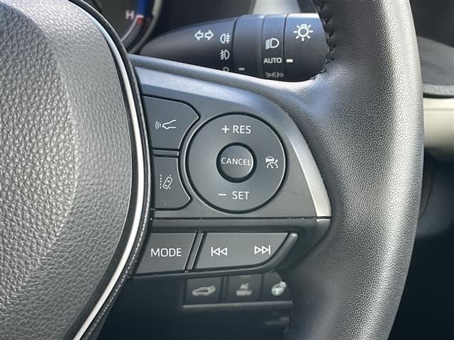 RAV4 ハイブリッドG 4WD ワンオーナー サンルーフ 純正ナビ パノラミックビューモニター ワイパーデアイサー 革巻きステアリング ステアリングスイッチ レーダークルーズコントロール LED フォグランプ(34枚目)