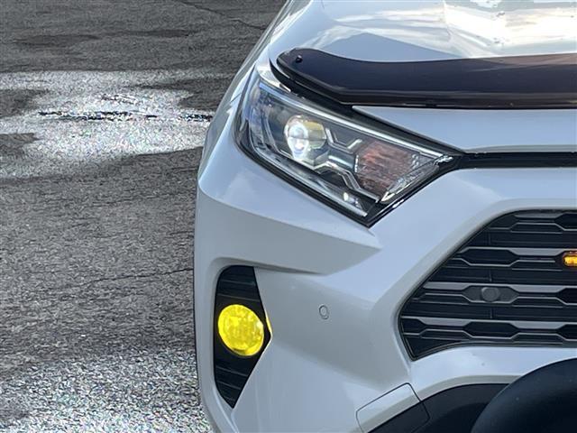 RAV4 ハイブリッドG 4WD ワンオーナー サンルーフ 純正ナビ パノラミックビューモニター ワイパーデアイサー 革巻きステアリング ステアリングスイッチ レーダークルーズコントロール LED フォグランプ(40枚目)