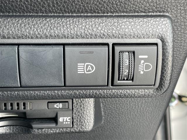 カローラツーリング ハイブリッド G-X 寒冷地仕様 純正ディスプレイオーディオ(ナビ付) トヨタセーフティセンス プリクラッシュセーフティ 横滑り防止装置 レーダークルーズコントロール レーンキープアシスト パーキングサポートブレーキ(27枚目)