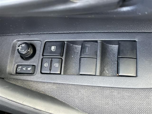 カローラツーリング ハイブリッド G-X 寒冷地仕様 純正ディスプレイオーディオ(ナビ付) トヨタセーフティセンス プリクラッシュセーフティ 横滑り防止装置 レーダークルーズコントロール レーンキープアシスト パーキングサポートブレーキ(34枚目)