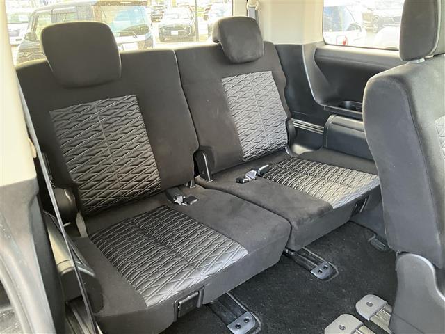 デリカD:5 P 純正ナビ/フルセグTV/ドライブレコーダー/全周囲カメラ/フリップダウンモニター/オートステップ/ハンドルヒーター/デジタルインナーミラー/両側パワースライドドア/電動リアゲート/クルーズコントロール(26枚目)