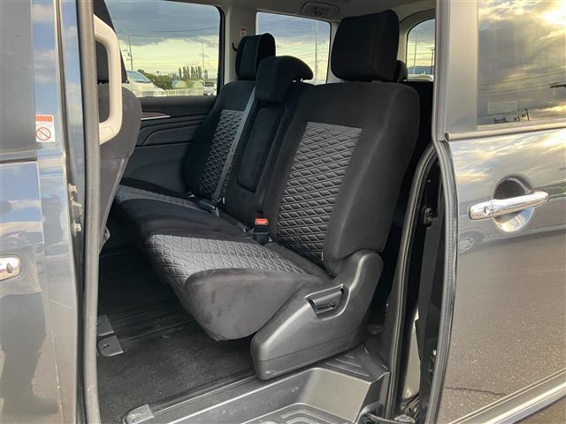 デリカD:5 P 純正ナビ/フルセグTV/ドライブレコーダー/全周囲カメラ/フリップダウンモニター/オートステップ/ハンドルヒーター/デジタルインナーミラー/両側パワースライドドア/電動リアゲート/クルーズコントロール(30枚目)