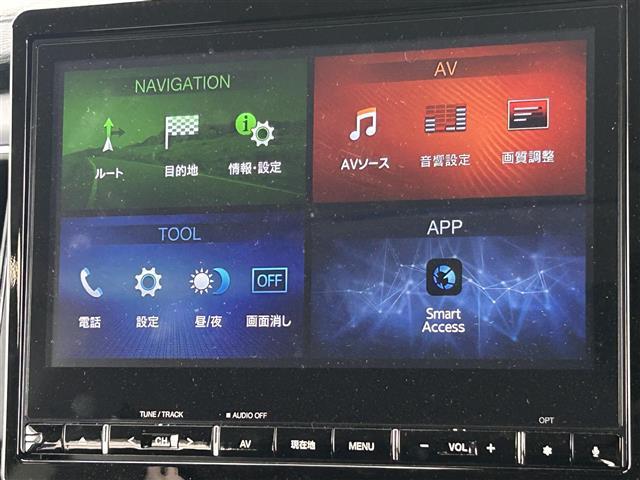 デリカＤ：５ Ｐ　ナビ／フルセグＴＶ／ドライブレコーダー／全周囲カメラ／後席モニター／ＥＴＣ／衝突軽減システム／レーンキープアシスト／パワーバックドア／パワーシート／パドルシフト／サイドステップ／スペアキー（7枚目）