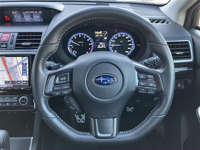 レヴォーグ 1.6GTアイサイト Vスポーツ 社外ナビ/フルセグTV/クルーズコントロール/コーナーセンサー/ETC/シートヒーター/ブラインドスポットモニター/レーンキープアシスト/バックモニター/パドルシフト/HIDヘッドライト(4枚目)