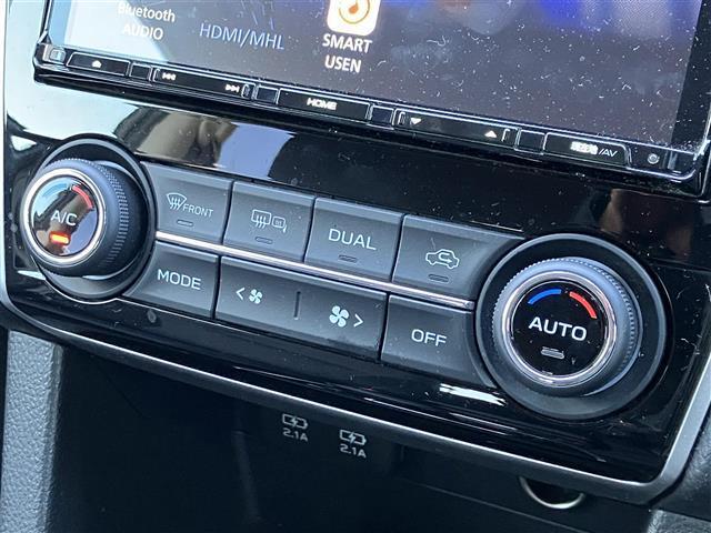 レヴォーグ 1.6GTアイサイト Vスポーツ 社外ナビ/フルセグTV/クルーズコントロール/コーナーセンサー/ETC/シートヒーター/ブラインドスポットモニター/レーンキープアシスト/バックモニター/パドルシフト/HIDヘッドライト(11枚目)