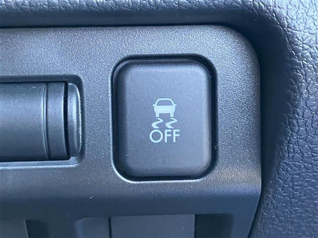 レヴォーグ 1.6GTアイサイト Vスポーツ 社外ナビ/フルセグTV/クルーズコントロール/コーナーセンサー/ETC/シートヒーター/ブラインドスポットモニター/レーンキープアシスト/バックモニター/パドルシフト/HIDヘッドライト(21枚目)