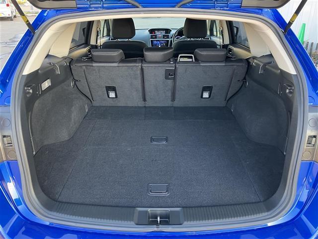 レヴォーグ 1.6GTアイサイト Vスポーツ 社外ナビ/フルセグTV/クルーズコントロール/コーナーセンサー/ETC/シートヒーター/ブラインドスポットモニター/レーンキープアシスト/バックモニター/パドルシフト/HIDヘッドライト(32枚目)