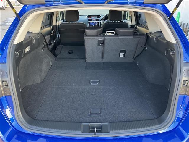 レヴォーグ 1.6GTアイサイト Vスポーツ 社外ナビ/フルセグTV/クルーズコントロール/コーナーセンサー/ETC/シートヒーター/ブラインドスポットモニター/レーンキープアシスト/バックモニター/パドルシフト/HIDヘッドライト(33枚目)