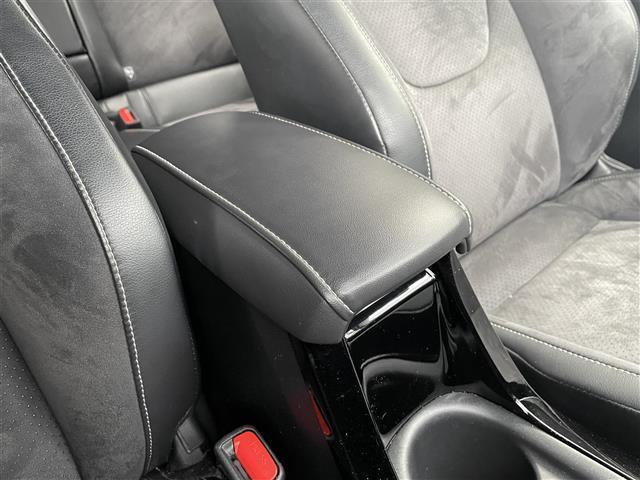 カローラツーリング アクティブスポーツ 純正ナビ/フルセグTV/寒冷地仕様/バックカメラ/シートヒーター/クルーズコントロール/コーナーセンサー/レーンキープアシスト/ETC/ブラインドスポットモニター/オートハイビーム/ハンドルウォーマー(15枚目)