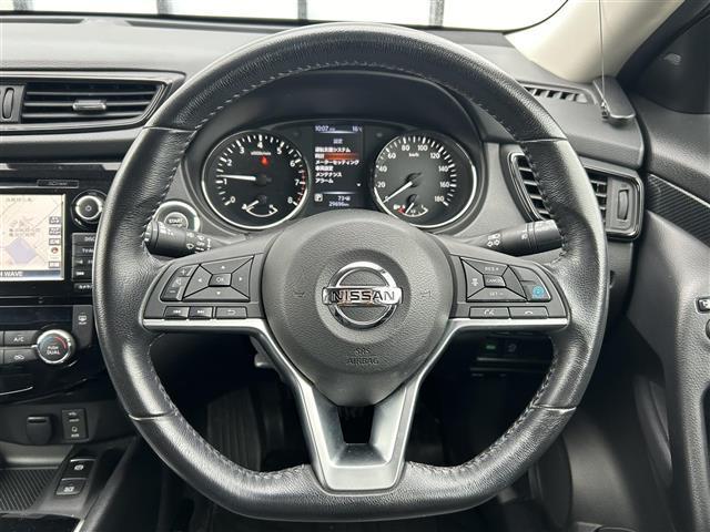 エクストレイル 20X 日産純正ナビ/フルセグTV/TVキャンセラー/夏冬タイヤ/社外ドライブレコーダー/社外エンジンスターター/デジタルインナーミラー/全方位カメラ/寒冷地仕様/パワーバックドア/プロパイロット(4枚目)