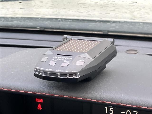 レヴォーグ 1.6GTアイサイト 純正ナビ/フルセグTV/バックカメラ/衝突被害軽減ブレーキ/レーンキープアシスト/レーダークルーズコントロール/パワーシート/スマートキー/プッシュスタート/スペアキー1本/LEDヘッドライト(10枚目)