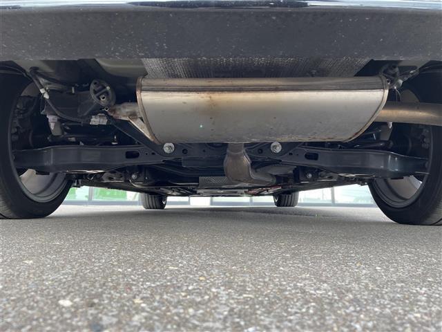 カローラツーリング ハイブリッド　ダブルバイビー　純正ナビ／フルセグＴＶ／ドライブレコーダー／バックカメラ／クルーズコントロール／ＥＴＣ／レーンキープアシスト／オートハイビーム／コーナーセンサー／ＬＥＤヘッドライト／ハーフレザシート（44枚目）