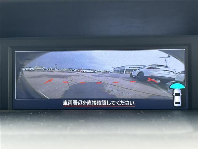 レヴォーグ 1.6GTアイサイト スマートエディション 純正ナビ/フルセグTV/エンジンスターター/バック・サイドカメラ/クルーズコントロール/レーンキープアシスト/ブラインドスポットモニター/AFS/衝突軽減ブレーキ/パワーシート/シートヒーター/ETC(12枚目)