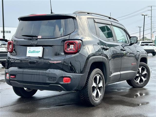 ジープ・レネゲード トレイルホーク 純正ナビ/フルセグTV/純正AW付き夏冬タイヤ/バックカメラ/ドライブレコーダー/クルーズコントロール/車線逸脱警報/ブラインドスポットモニター/コーナーセンサー/ルーフレール/ETC/ワンオーナー(37枚目)