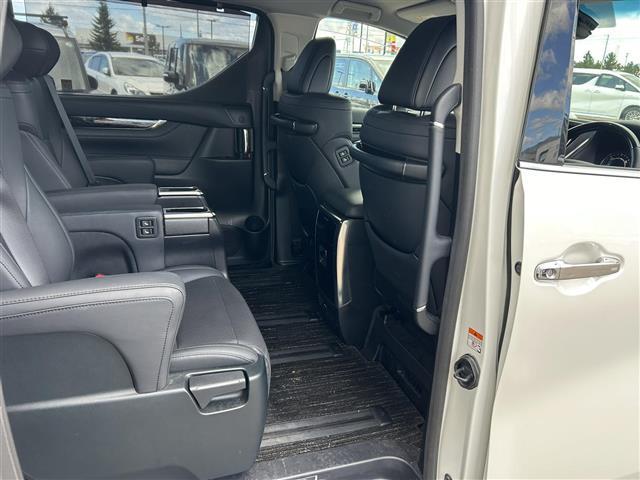 アルファードハイブリッド SR Cパッケージ ワンオーナー車/純正ディスプレイオーディオ/純正エンジンスターター/バックカメラ/両側パワースライドドア/パワーバックドア/前席パワーシート/前席ベンチレーションシート/寒冷地仕様/TEIN車高調(22枚目)