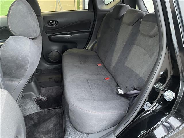 ノート ｅ－パワーニスモ　Ｓ　ワンオーナー／社外ナビ／フルセグＴＶ／社外ＡＷ付き夏冬タイヤ／ニスモエアロ／ローダウン／ドライブレコーダー／社外エンジンスターター／デジタルインナーミラー／全周囲カメラ／衝突被害軽減ブレーキ／ＥＴＣ（31枚目）