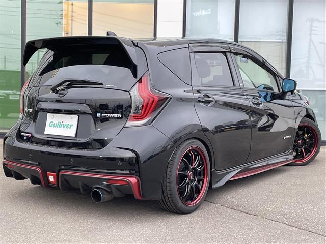 ノート ｅ－パワーニスモ　Ｓ　ワンオーナー／社外ナビ／フルセグＴＶ／社外ＡＷ付き夏冬タイヤ／ニスモエアロ／ローダウン／ドライブレコーダー／社外エンジンスターター／デジタルインナーミラー／全周囲カメラ／衝突被害軽減ブレーキ／ＥＴＣ（42枚目）