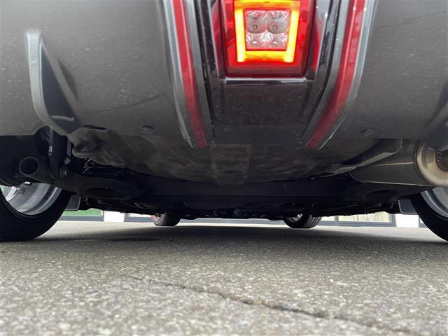 ノート ｅ－パワーニスモ　Ｓ　ワンオーナー／社外ナビ／フルセグＴＶ／社外ＡＷ付き夏冬タイヤ／ニスモエアロ／ローダウン／ドライブレコーダー／社外エンジンスターター／デジタルインナーミラー／全周囲カメラ／衝突被害軽減ブレーキ／ＥＴＣ（44枚目）