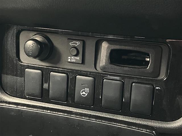 走行距離は無制限！電球等の消耗品やナビ等の社外品も保証対象！急なお車のトラブルでの出費を抑えれます！