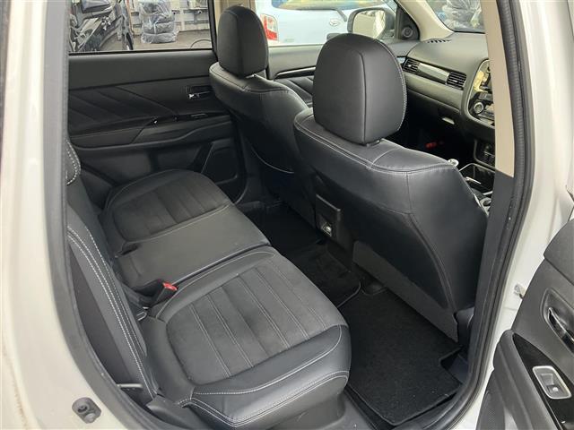 ガリバーの在庫は約４万台！お客様からご満足いただけるよう、バリエーション豊かなお車をご用意しております。