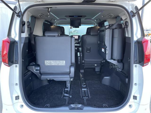 アルファードハイブリッド ＳＲ　Ｃパッケージ　純正ナビ／フルセグＴＶ／ドライブレコーダー／バックカメラ／フリップダウンモニター／モデリスタエアロ／両側パワースライドドア／シートヒーター／ブラインドスポットモニター／クルーズコントロール／オットマン（33枚目）