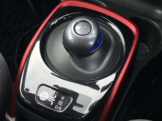 ノート ニスモ 社外ナビ/フルセグTV/純正エンジンスターター/バックカメラ/ドライブレコーダー/ETC/衝突被害軽減システム/クリアランスソナー/レーダークルーズコントロール/車線逸脱警報/LEDヘッドライト(12枚目)