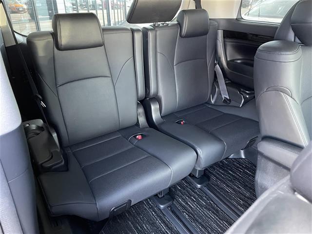 アルファードハイブリッド SR Cパッケージ 純正ナビ/フルセグTV/モデリスタ/サンルーフ/フリップダウンモニター/ドライブレコーダー/バックカメラ/シートヒーター/パワーバックドア/レーダークルーズコントロール/レーンキープアシスト/ETC(27枚目)