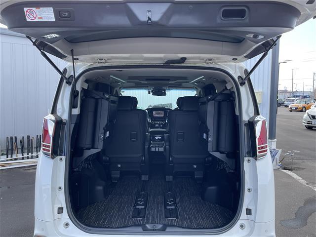 アルファードハイブリッド SR Cパッケージ 純正ナビ/フルセグTV/モデリスタ/サンルーフ/フリップダウンモニター/ドライブレコーダー/バックカメラ/シートヒーター/パワーバックドア/レーダークルーズコントロール/レーンキープアシスト/ETC(35枚目)